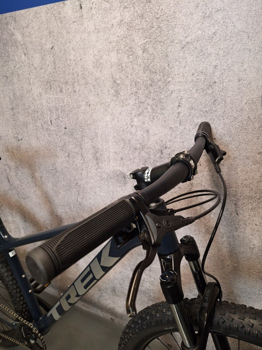 Trek Marlin 7 Blue Grey