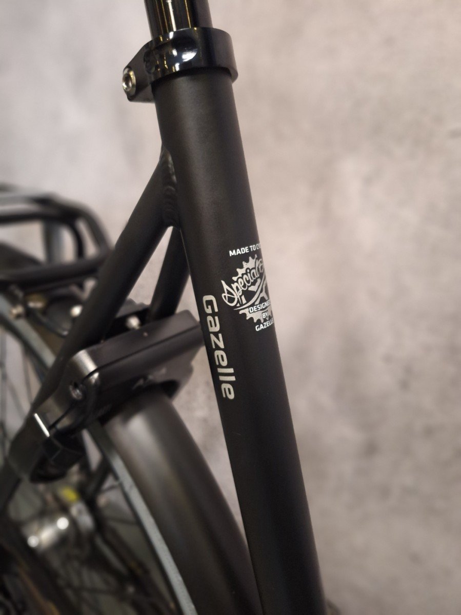 Gazelle Esprit C3 Dames Mat Zwart 59cm